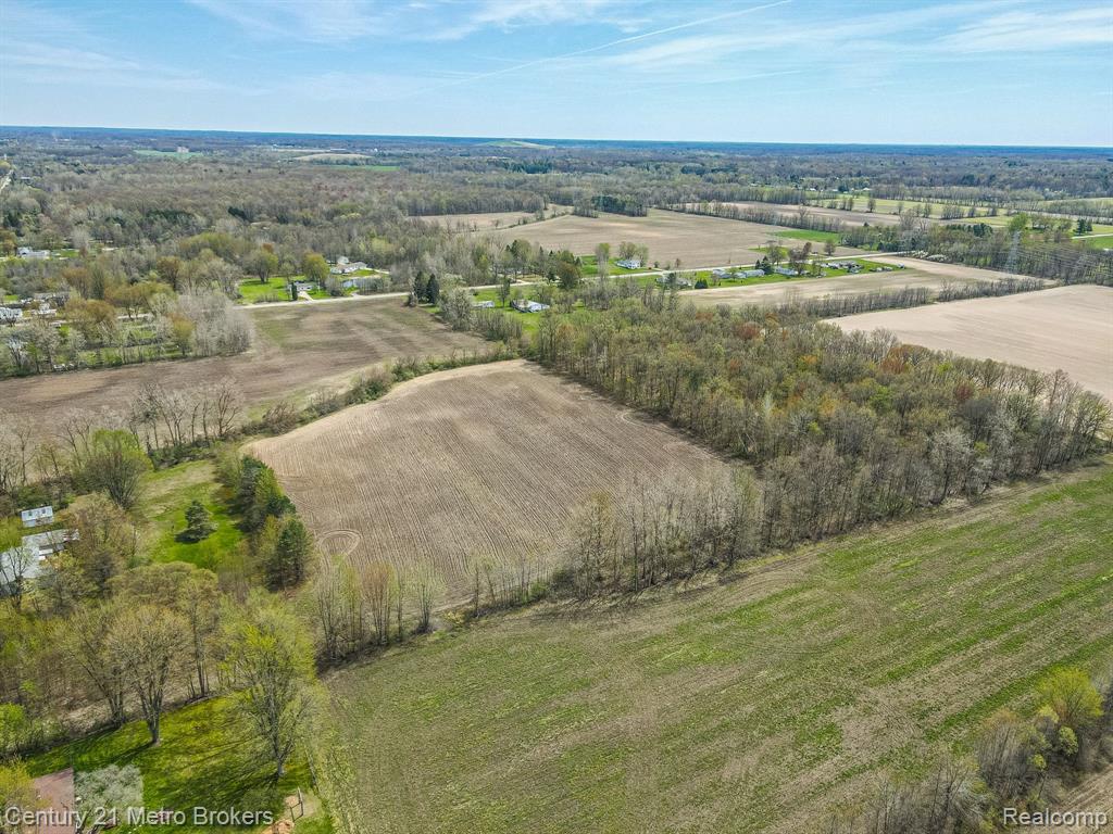 13423 Duffield Road Montrose, MI 48457 - Photo 7 of 11