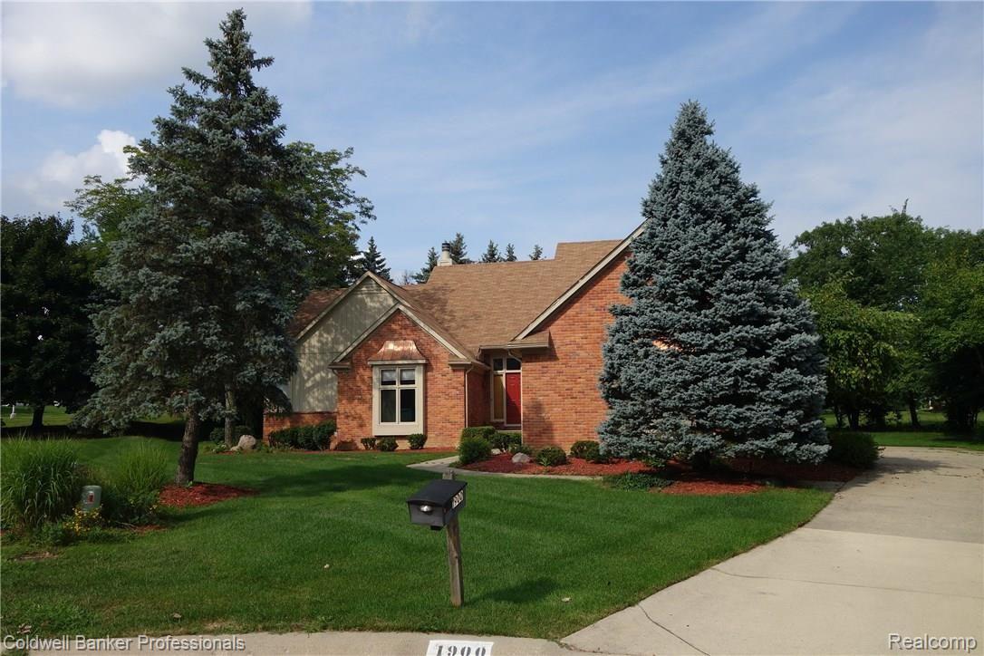 1900 Independence Court Rochester, MI 48306 - Photo 1 of 28 Front Elevation.JPG
