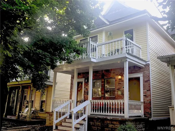$1,195 | 51 Days Park, Unit 4, Buffalo, NY 14201