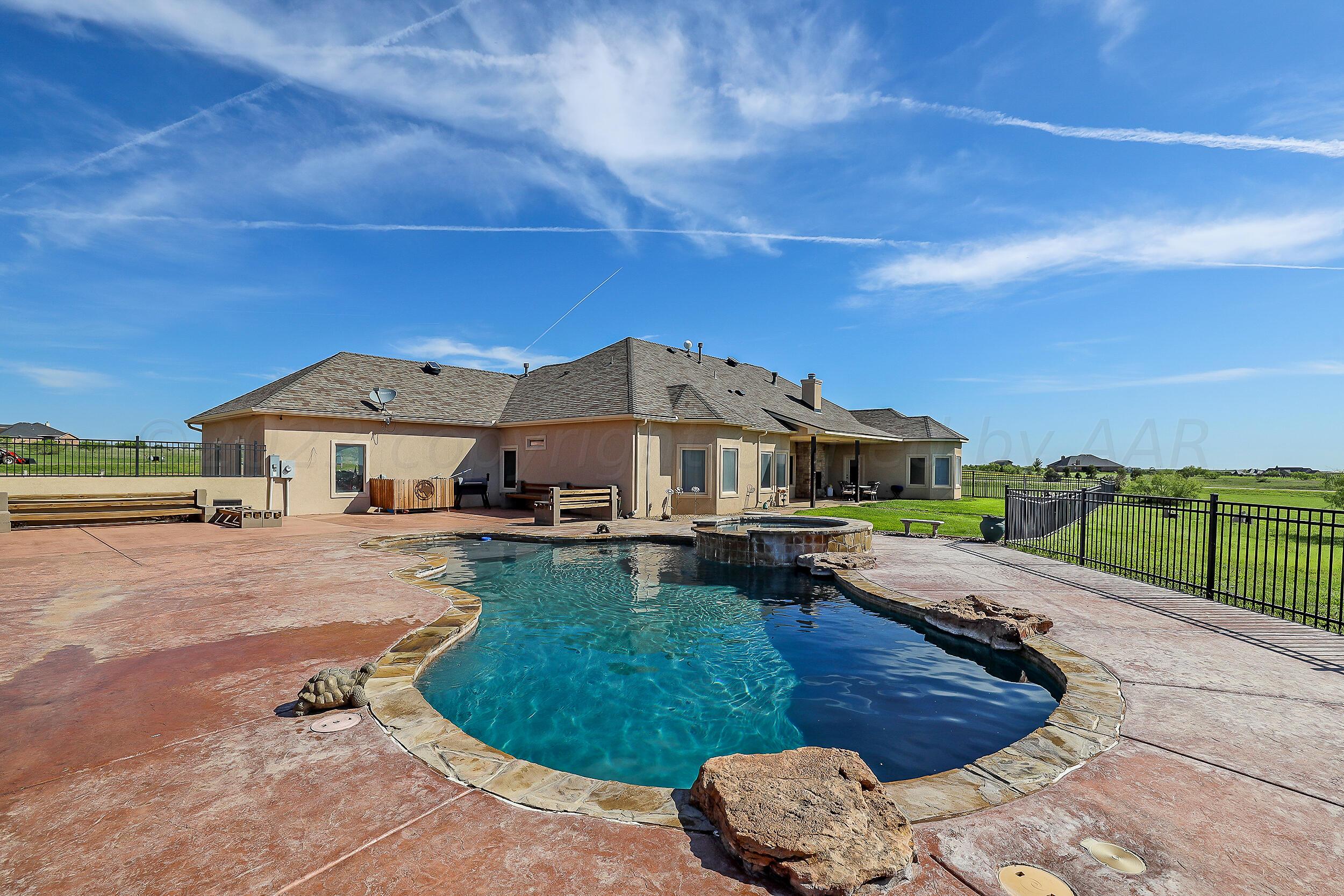 6700 West Lake View Road Amarillo, TX 79118 - Photo 36 of 38 Swimming Pool2