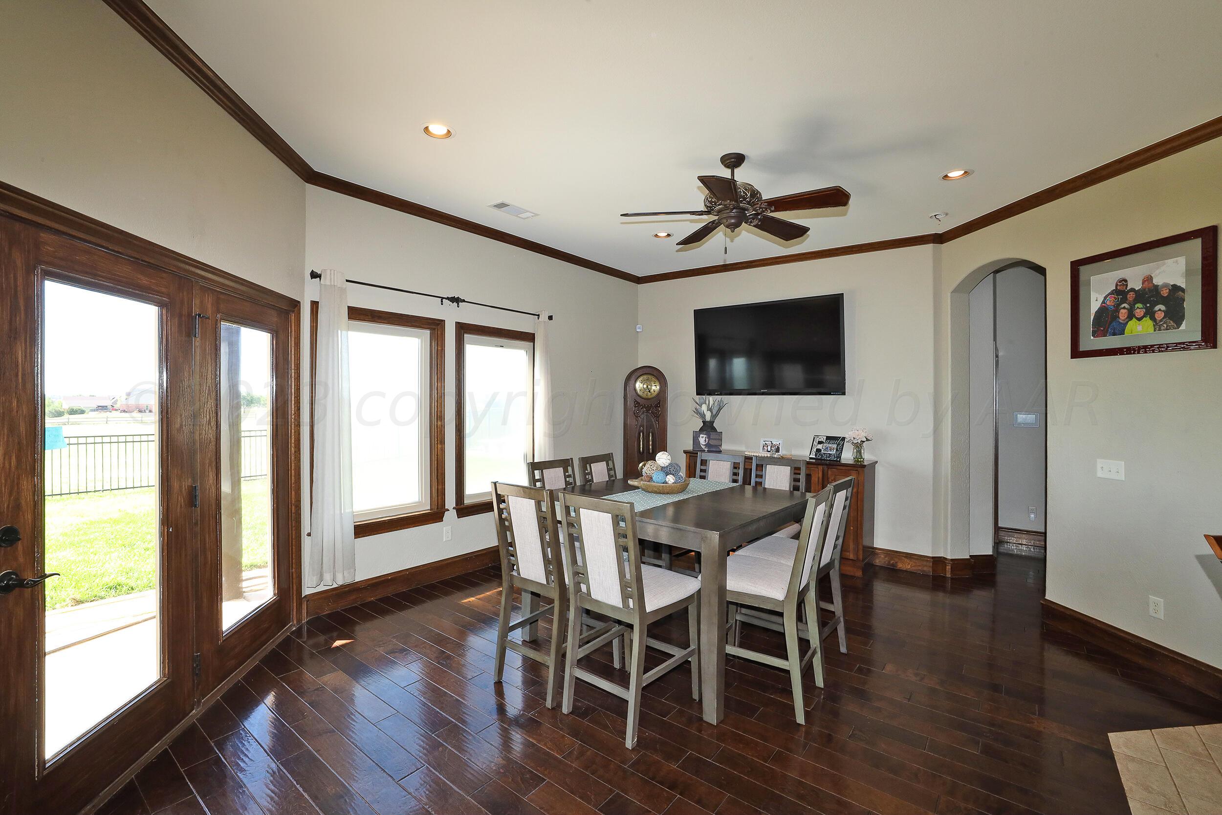 6700 West Lake View Road Amarillo, TX 79118 - Photo 8 of 38 Dining Area