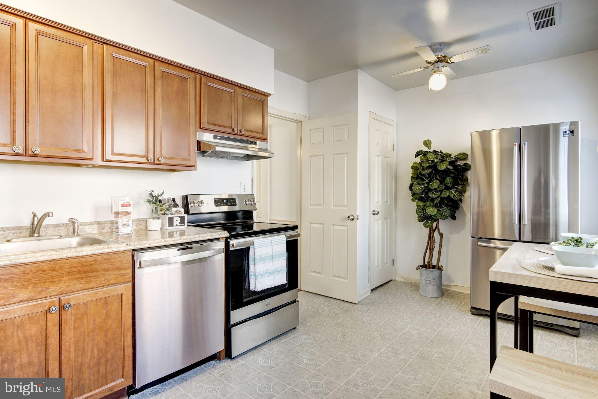 1906 17th Street Northwest Washington, DC 20009 - Photo 18 of 42 Kitchen with new appliances