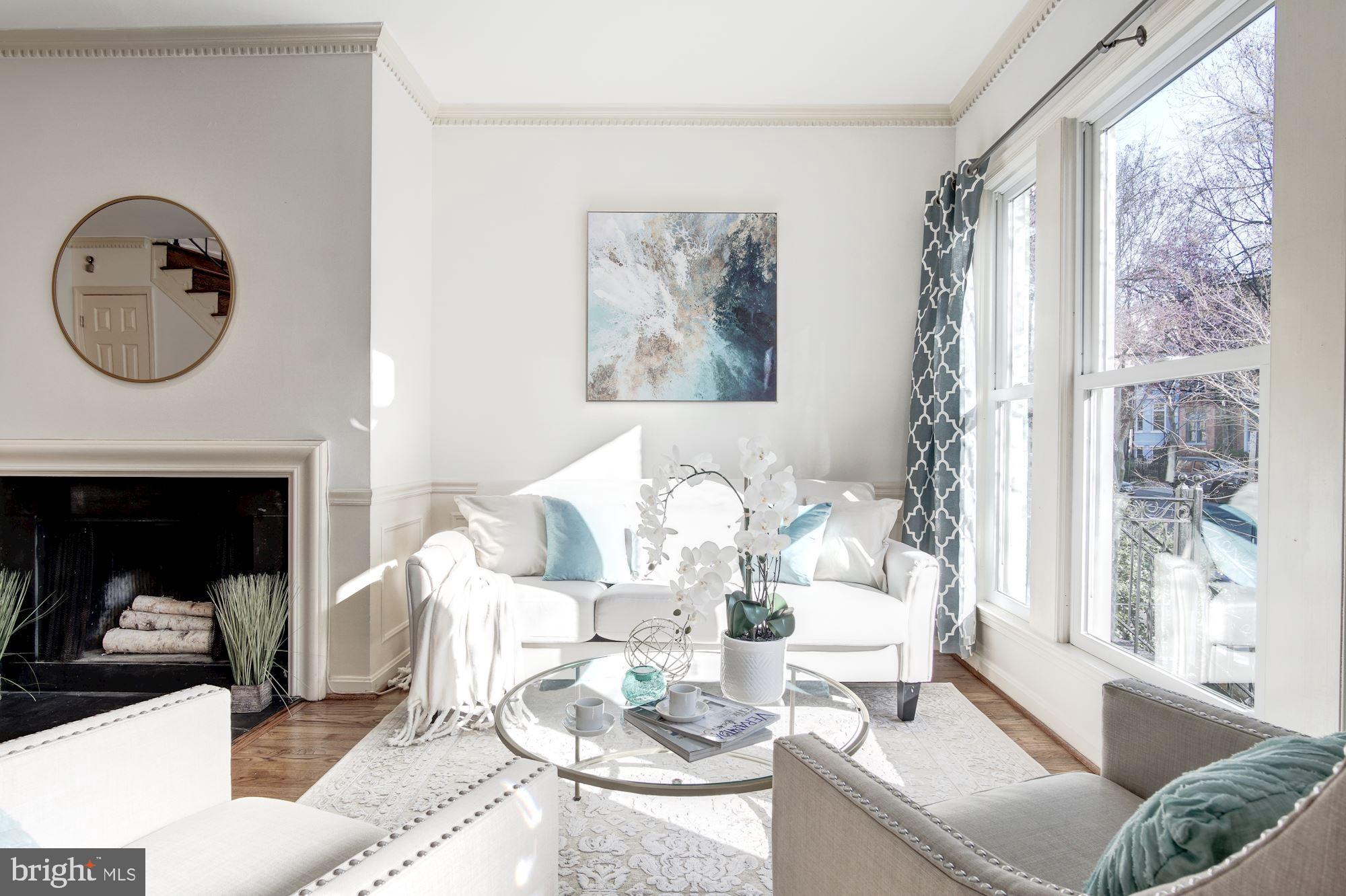 1906 17th Street Northwest Washington, DC 20009 - Photo 5 of 42 Bright & sunny living room
