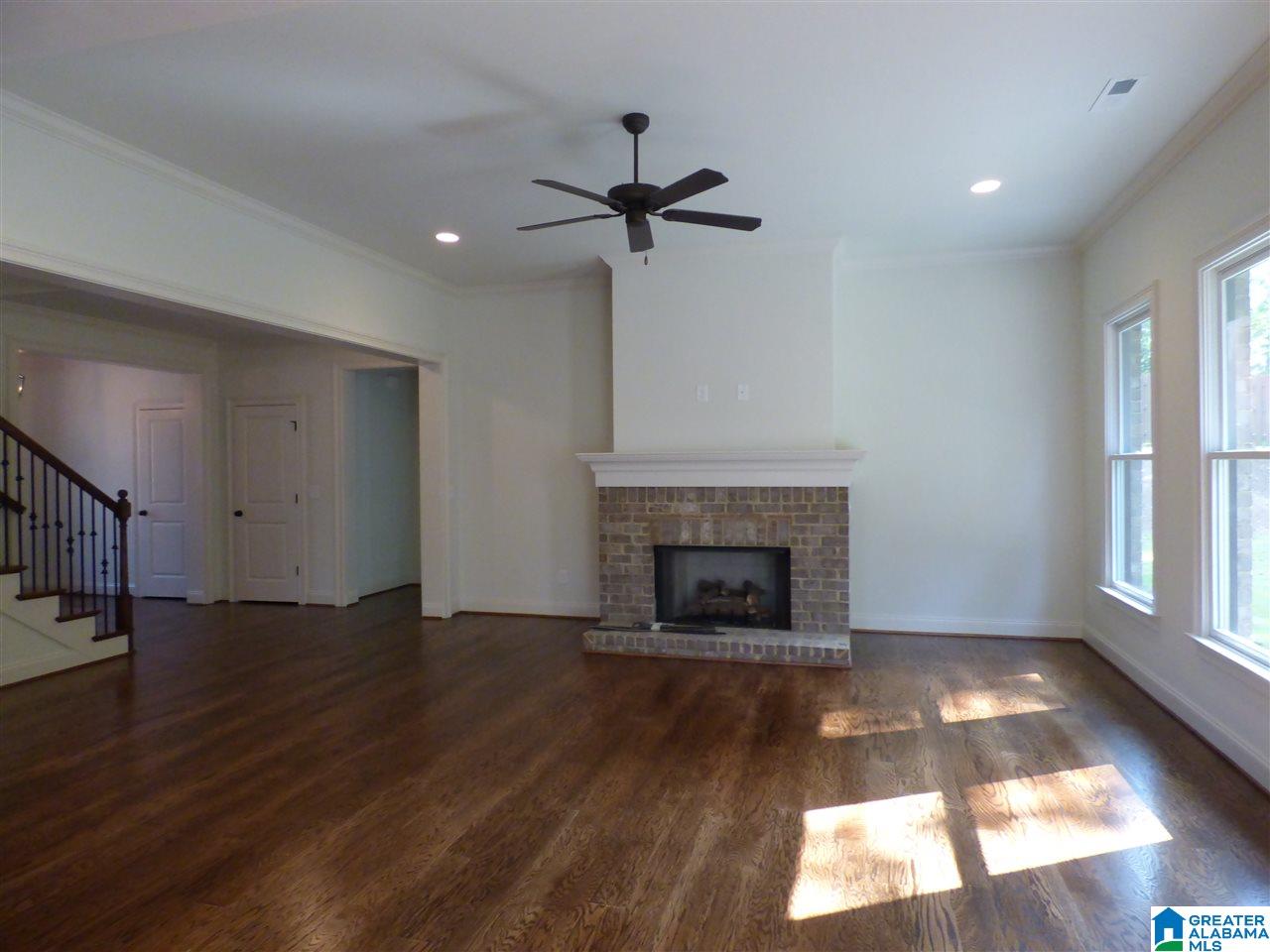1052 Regency Way Birmingham, AL 35242 - Photo 4 of 34