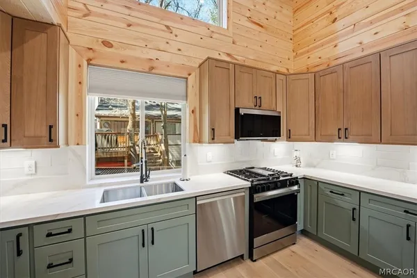 $999,900 | 830 Oriole Drive, Big Bear Lake, CA 92315