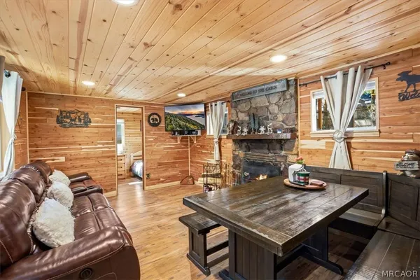 $999,900 | 830 Oriole Drive, Big Bear Lake, CA 92315