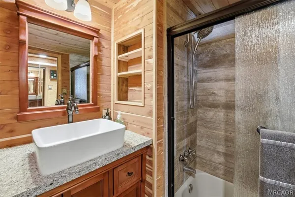 $999,900 | 830 Oriole Drive, Big Bear Lake, CA 92315