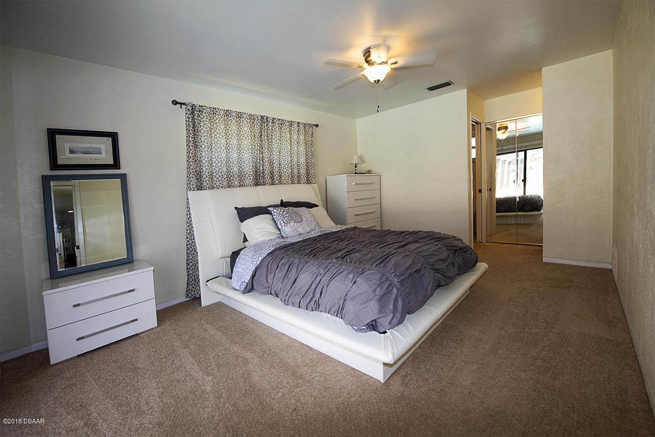 1317 Ruthbern Road Daytona Beach, FL 32114 - Photo 18 of 37 015