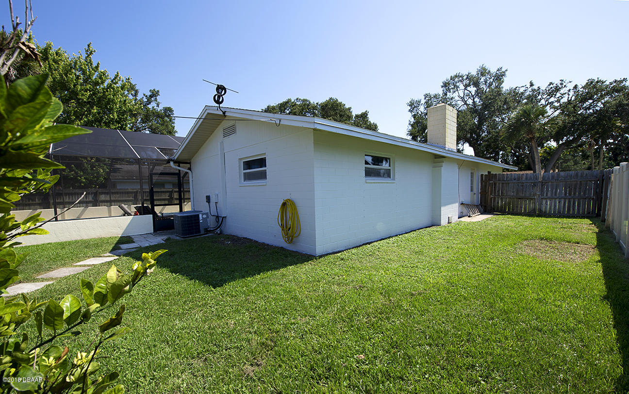 1317 Ruthbern Road Daytona Beach, FL 32114 - Photo 29 of 37 026