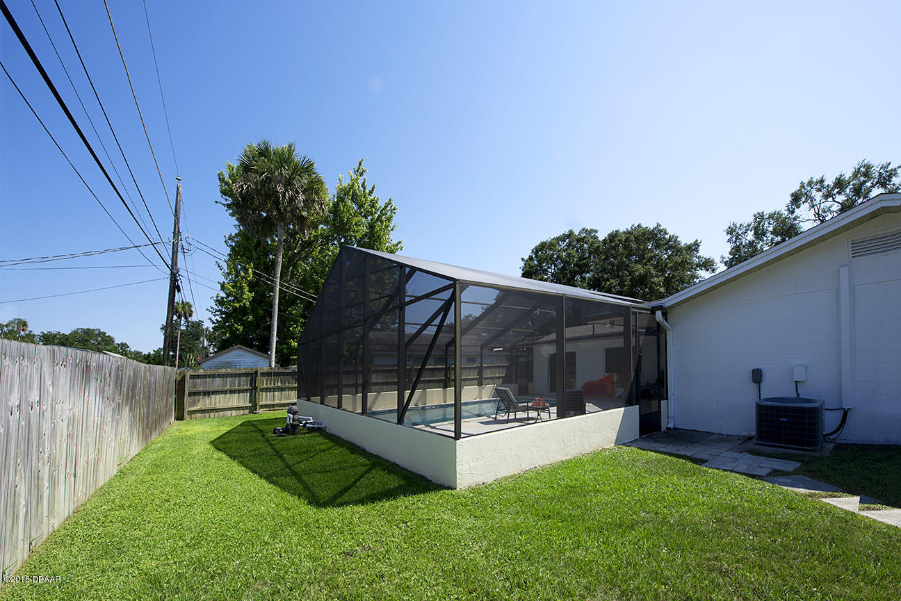 1317 Ruthbern Road Daytona Beach, FL 32114 - Photo 31 of 37 028