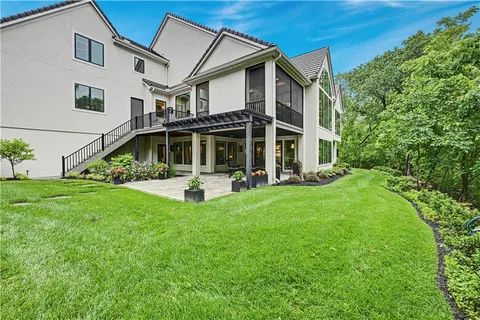 $3,750,000 | 17023 Wallace Way, Loch Lloyd, MO 64012