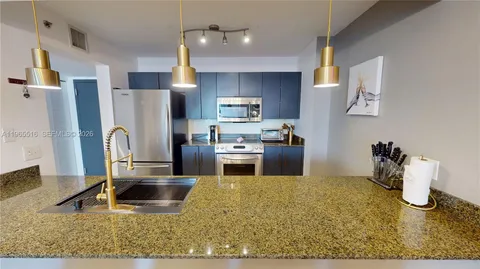 $514,900 | 1200 Brickell Bay Drive, Unit 2222, Miami, FL 33131