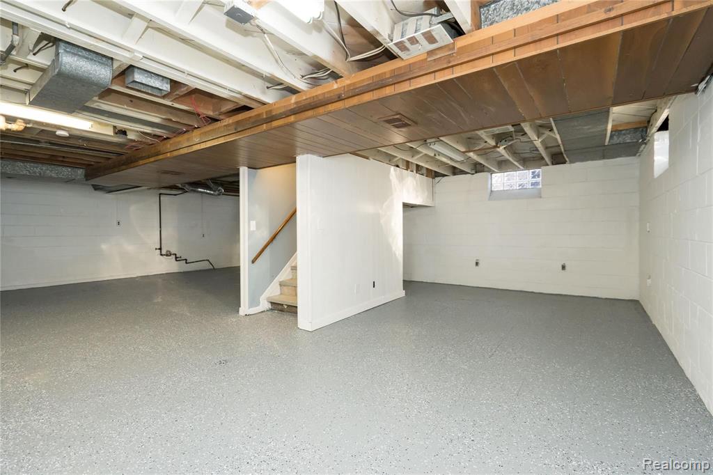 21986 Moross Road Grosse Pointe, MI 48236 - Photo 41 of 49