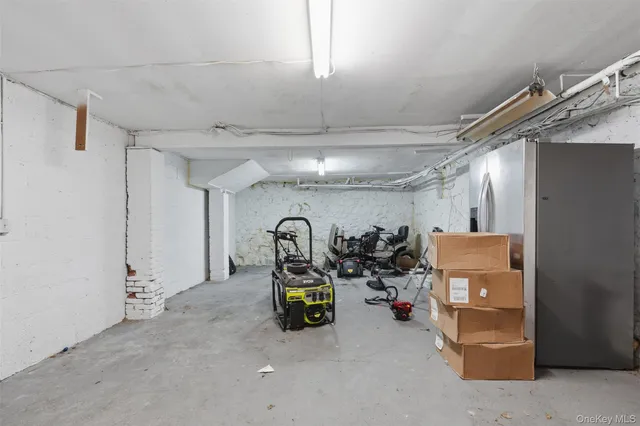 $4,100 | 11 Oakdale Manor, Suffern, NY 10901