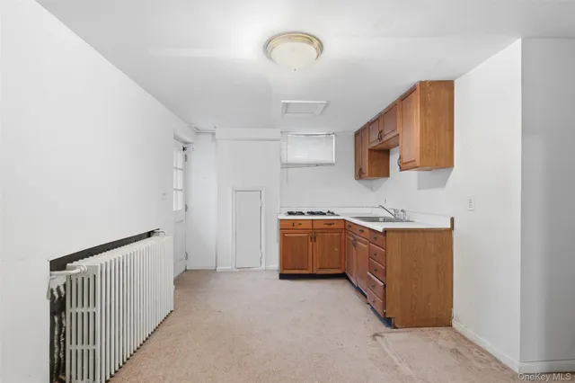 $4,100 | 11 Oakdale Manor, Suffern, NY 10901