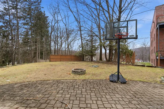 $4,100 | 11 Oakdale Manor, Suffern, NY 10901