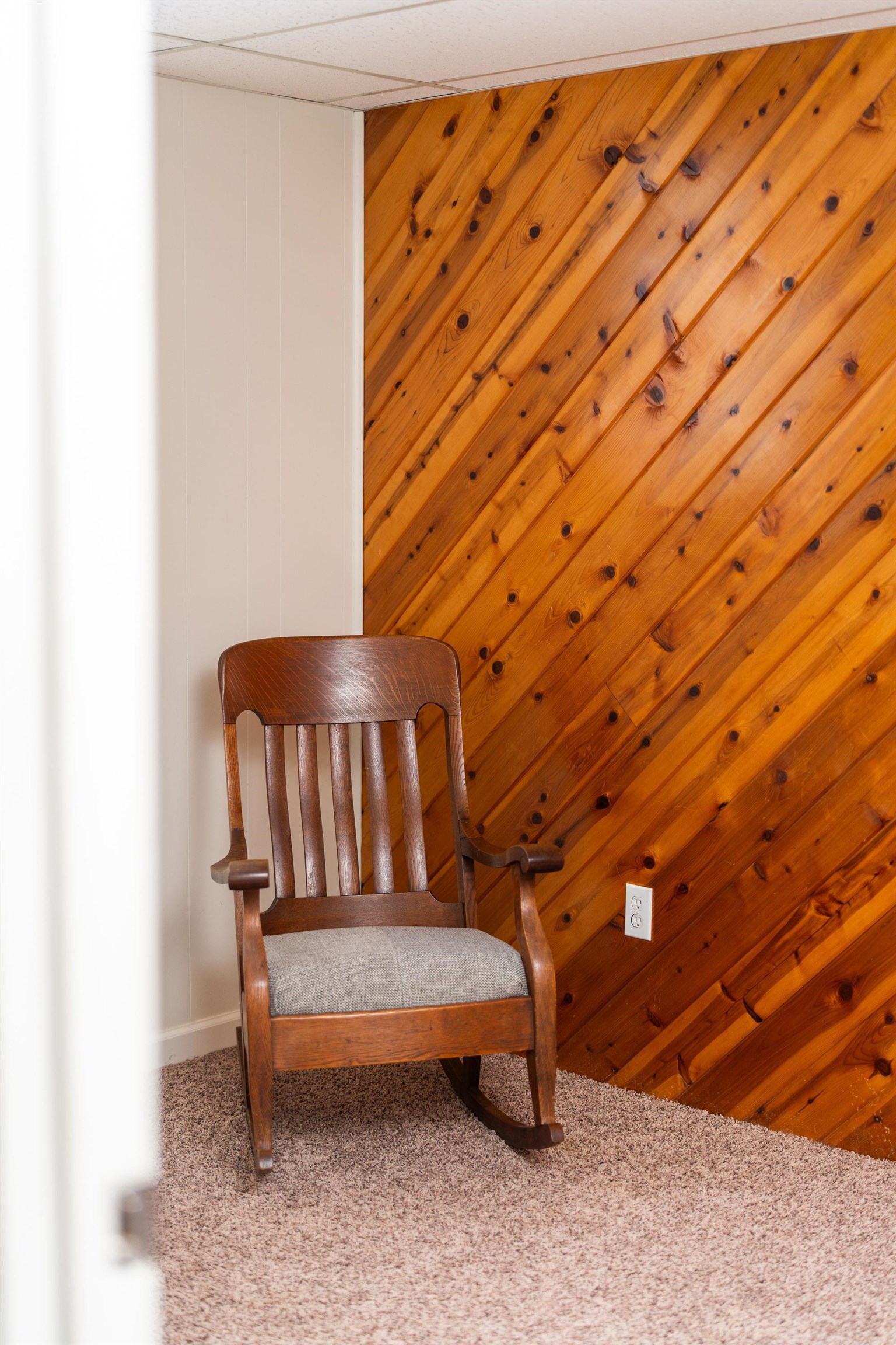 99 Harvest Road Waynesboro, VA 22980 - Photo 22 of 36 a view of entryway with wooden floor