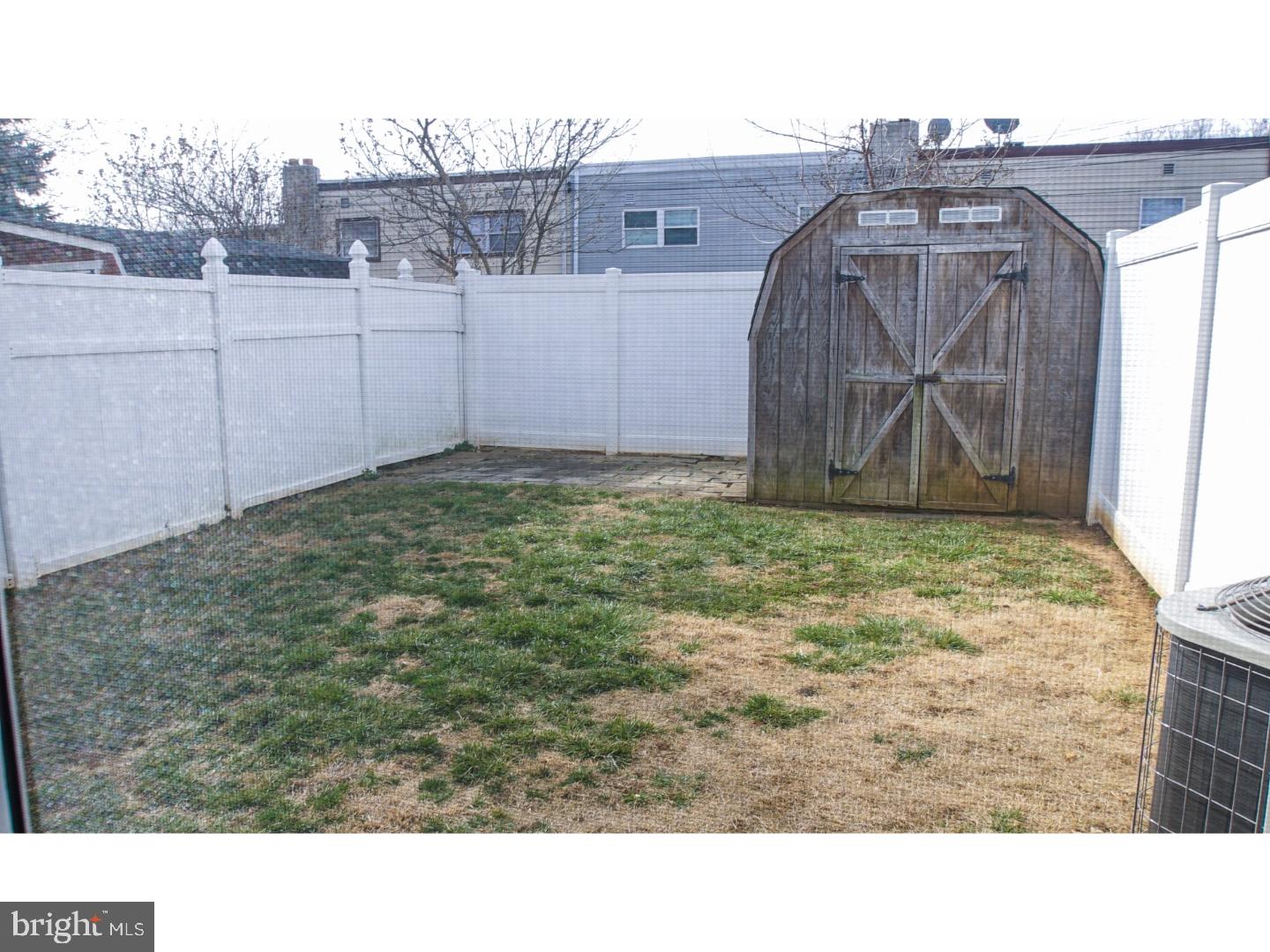 3120 Derry Road Philadelphia, PA 19154 - Photo 21 of 23 Exterior Back