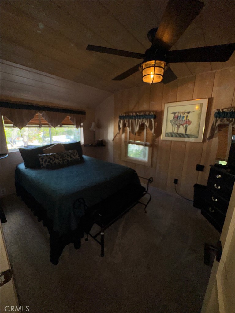 193 Hemlock Drive Lake Arrowhead, CA 92352 - Photo 12 of 15