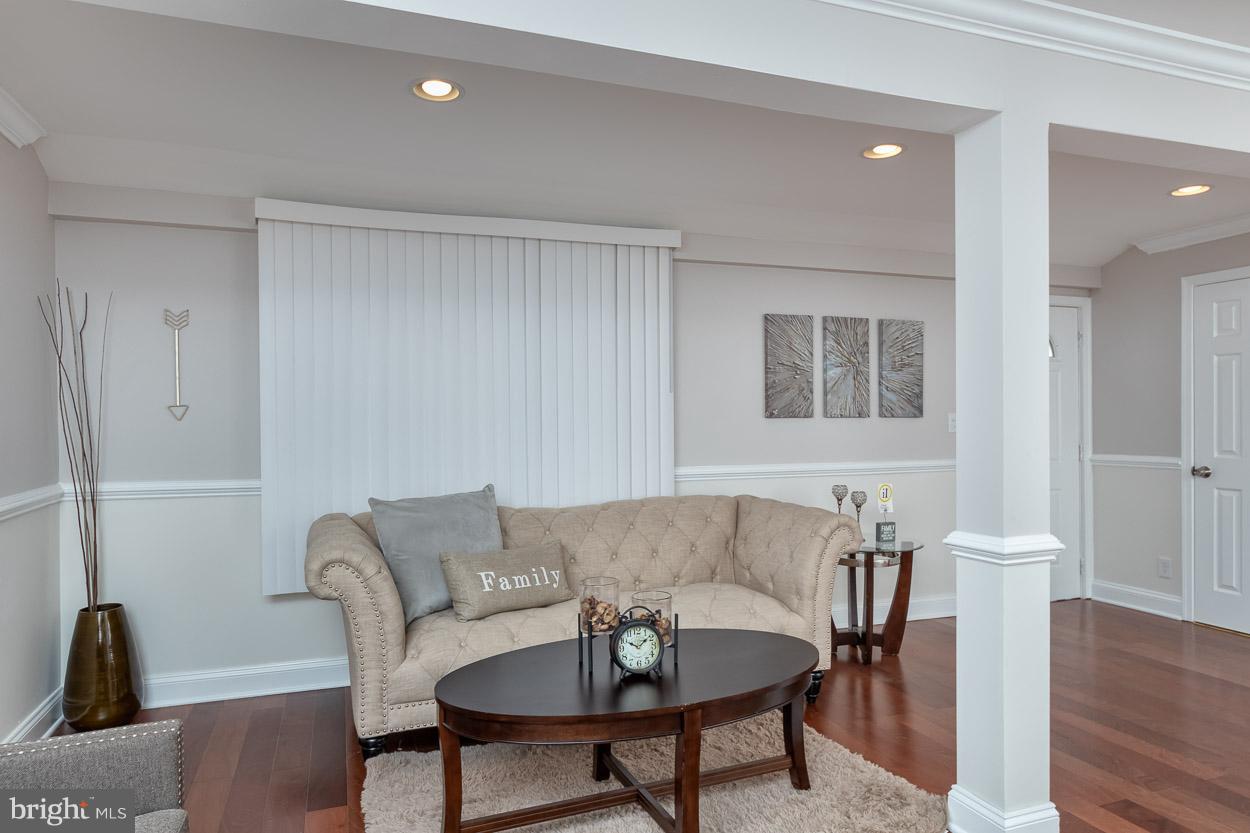 3317 Fairview Road Gwynn Oak, MD 21207 - Photo 9 of 42