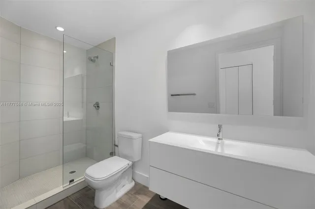 a view of a walk in closet