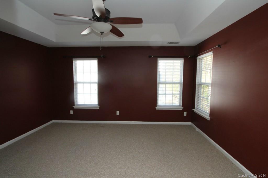 1906 Misty Vale Road Charlotte, NC 28214 - Photo 11 of 20 Gallery Image 11