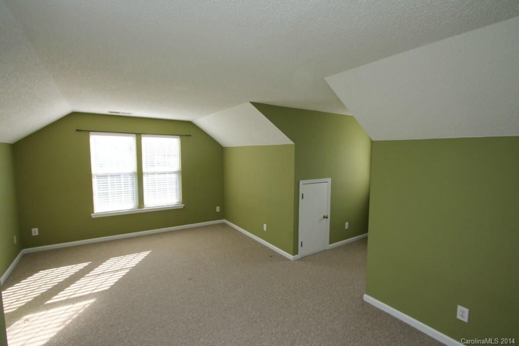 1906 Misty Vale Road Charlotte, NC 28214 - Photo 14 of 20 Gallery Image 14