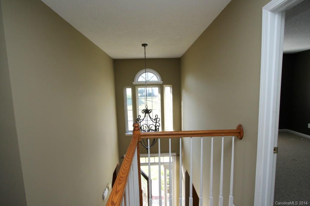 1906 Misty Vale Road Charlotte, NC 28214 - Photo 9 of 20 Gallery Image 9