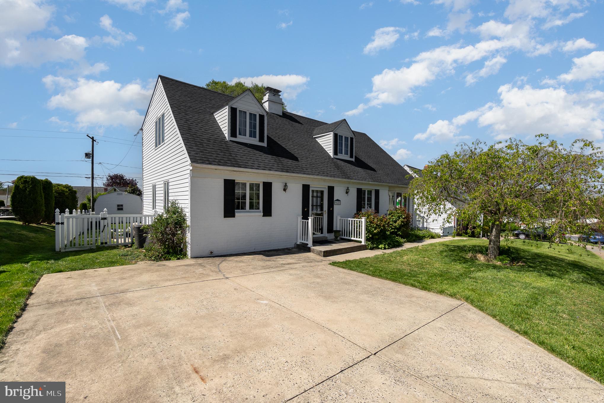 9627 Dundawan Road Nottingham, MD 21236 - Photo 4 of 47