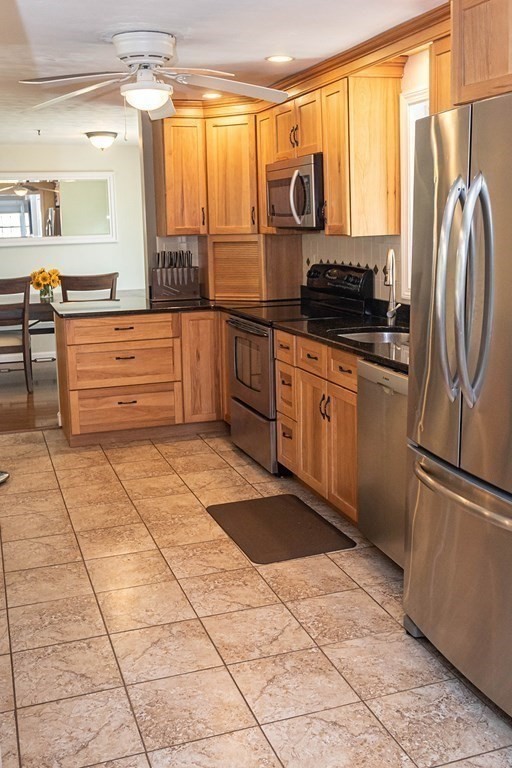 14 Cornell Road Beverly, MA 01915 - Photo 9 of 25 Gallery Image 9