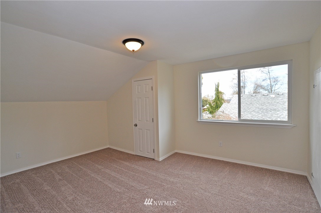 2918 Crystal Springs Road West University Place, WA 98466 - Photo 18 of 24 Gallery Image 18