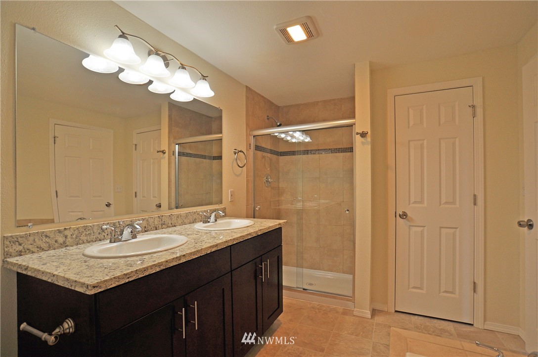 2918 Crystal Springs Road West University Place, WA 98466 - Photo 10 of 24 Gallery Image 10