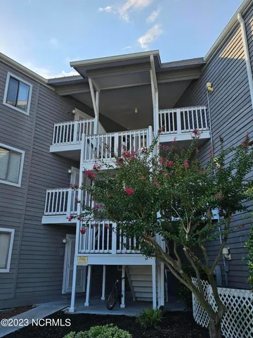 $176,500 | 10168 Beach Drive Southwest, Unit 4301, Carolina Shores, NC 28467