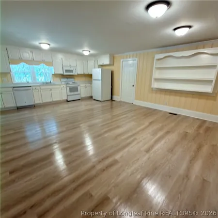 $1,755 | 228 Eastwood Avenue, Fayetteville, NC 28301