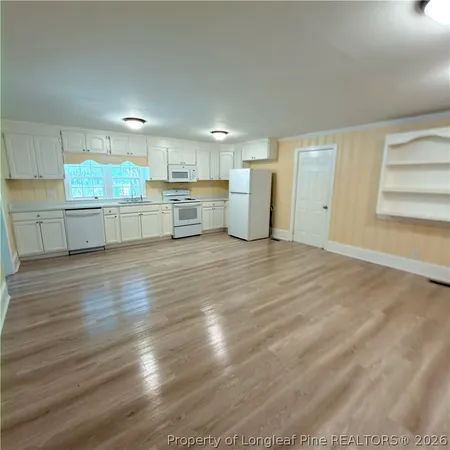 $1,755 | 228 Eastwood Avenue, Fayetteville, NC 28301