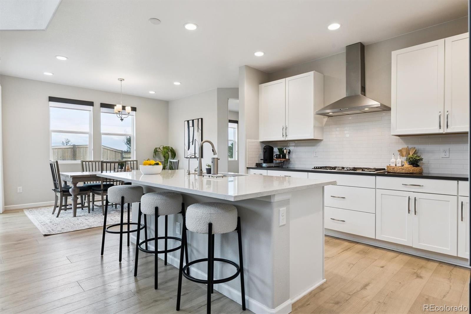 6374 Medera Way Castle Pines, CO 80108 - Photo 6 of 42