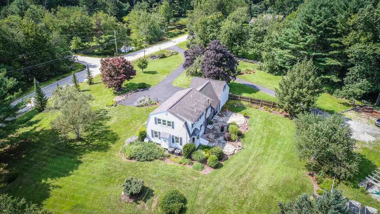 64 Jenkins Road Bedford, NH 03110 - Photo 4 of 39
