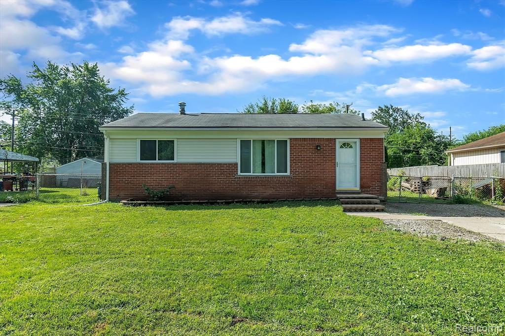 34909 Wick Road Romulus, MI 48174 - Photo 1 of 35