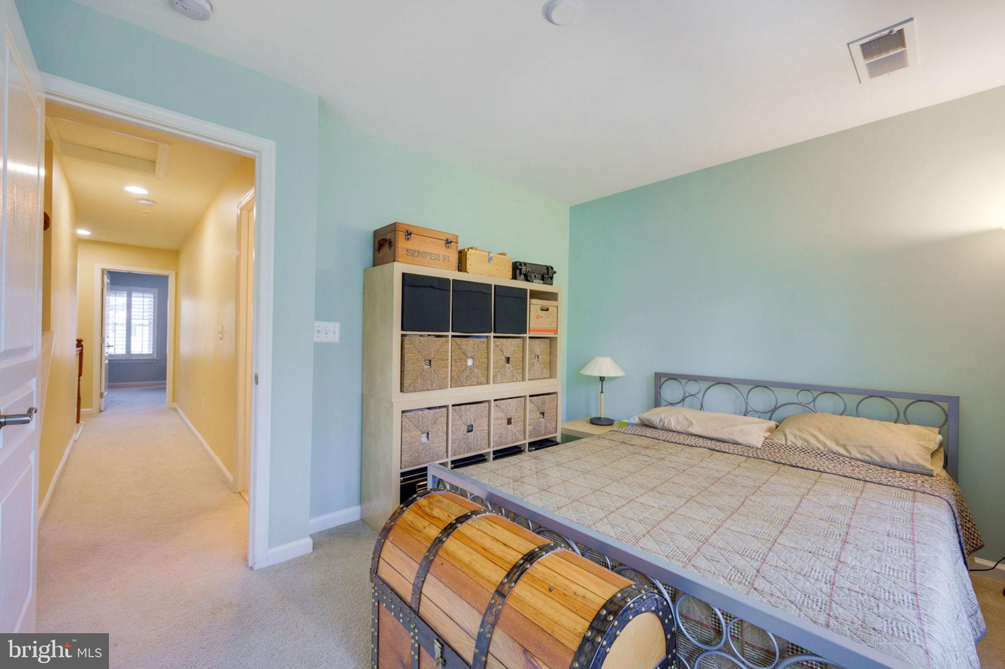 3325 Kemper Road Arlington, VA 22206 - Photo 18 of 43
