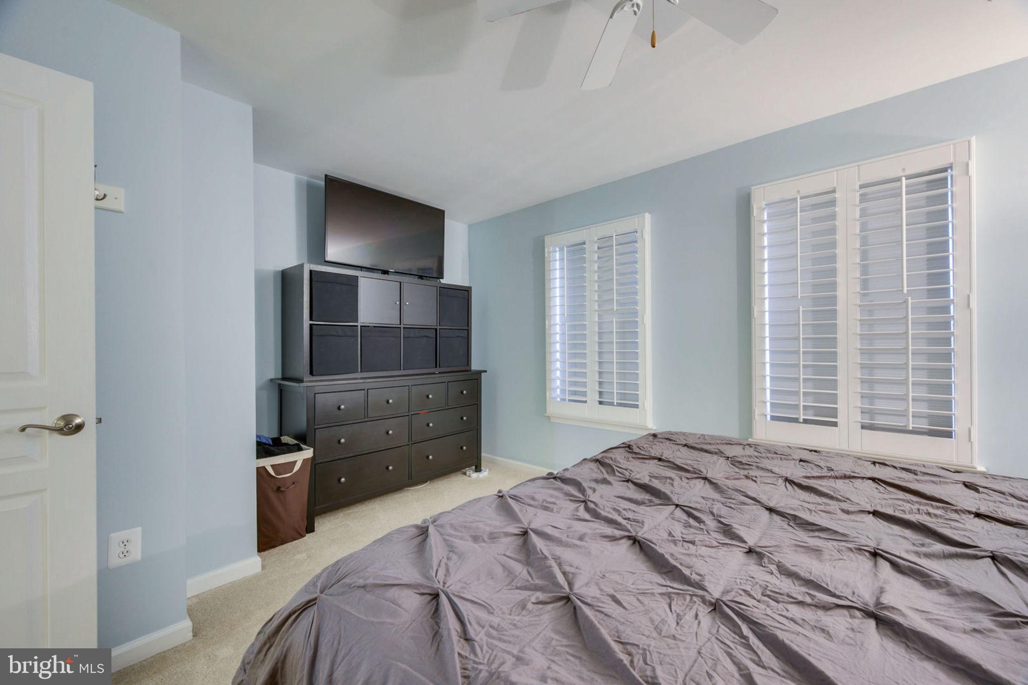 3325 Kemper Road Arlington, VA 22206 - Photo 24 of 43