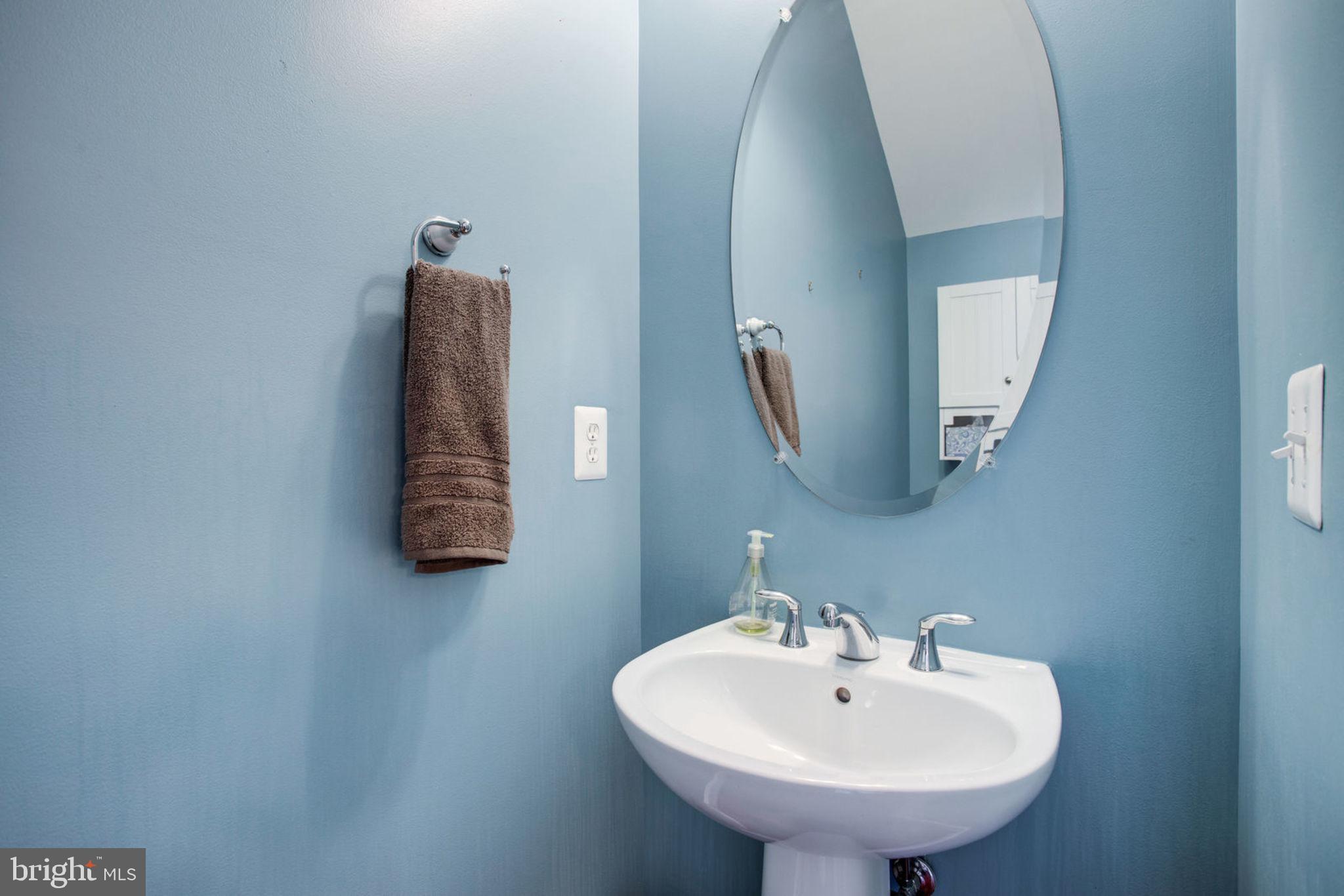 3325 Kemper Road Arlington, VA 22206 - Photo 29 of 43