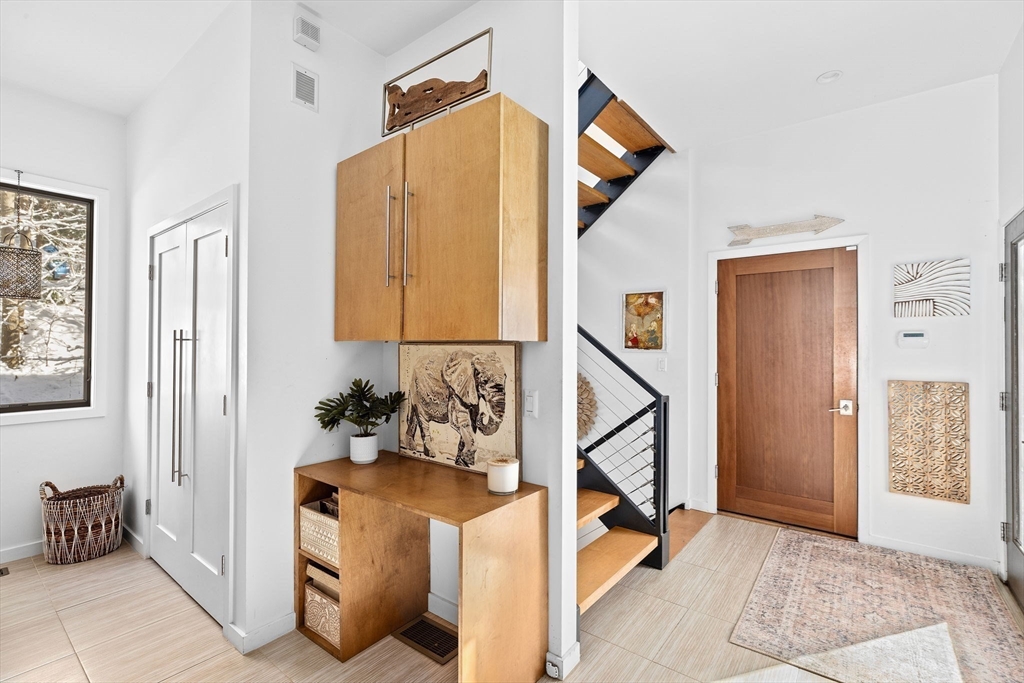 71 Wiswall Road Newton, MA 02459 - Photo 12 of 37