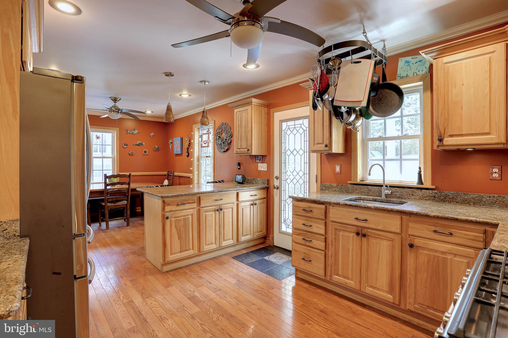 415 Hawthorne Road Linthicum Heights, MD 21090 - Photo 9 of 35 Gallery Image 9