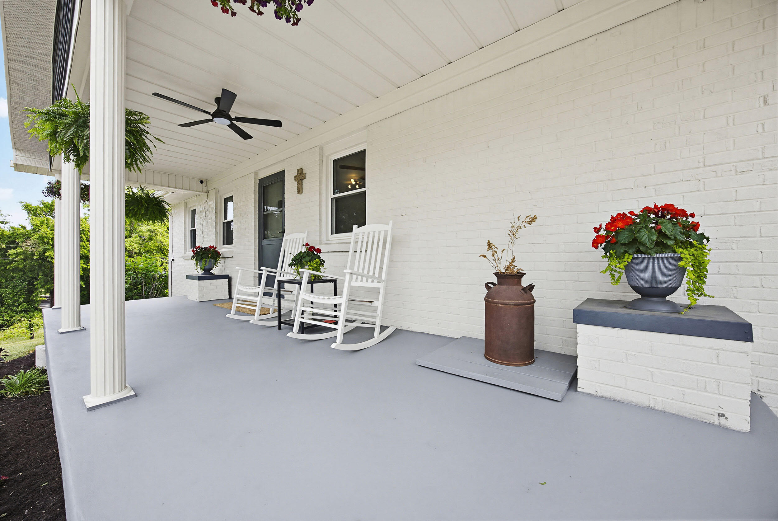 1525 Tennessee Ridge Road Parksville, KY 40464 - Photo 5 of 48 IMG_5040