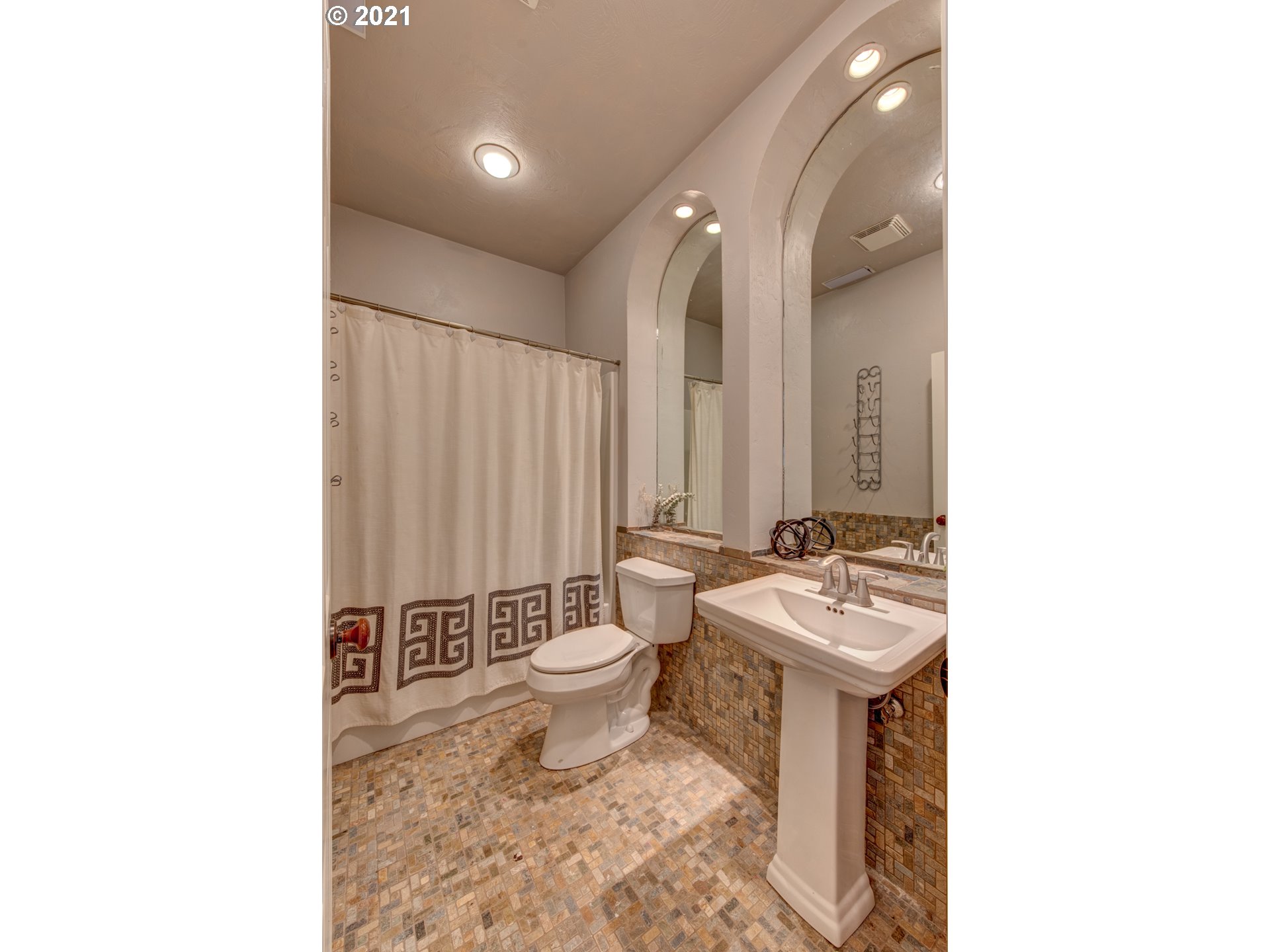 84604 Arlie Road Eugene, OR 97405 - Photo 24 of 32 Gallery Image 24
