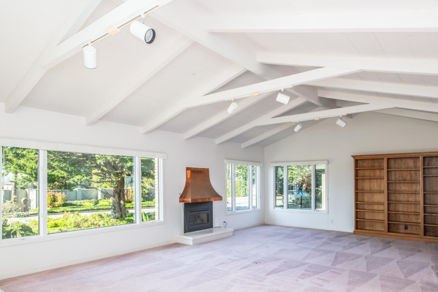 3049 Cormorant Road Pebble Beach, CA 93953 - Photo 5 of 42 an empty room with windows and closet