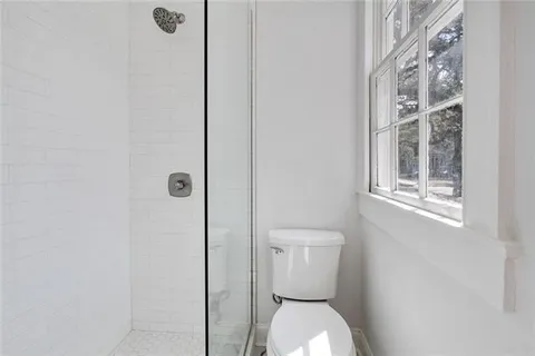 $1,700 | 910 South Carrollton Avenue, Unit B, New Orleans, LA 70118