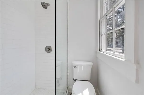 $1,700 | 910 South Carrollton Avenue, Unit B, New Orleans, LA 70118