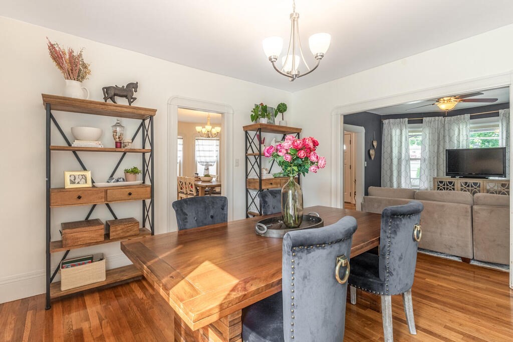 119 Paradise Road Swampscott, MA 01907 - Photo 11 of 30 Gallery Image 11