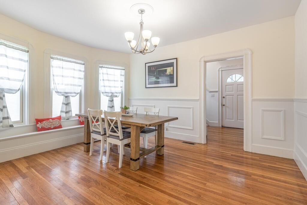 119 Paradise Road Swampscott, MA 01907 - Photo 15 of 30 Gallery Image 15